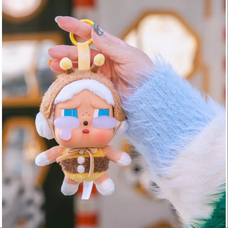 Peluche de vinilo de la serie Crybaby Crying Again: Te traeré una flor