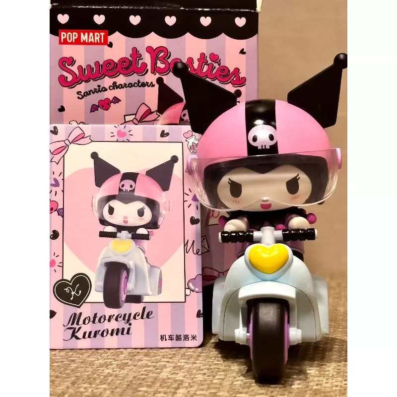 Personajes de Sanrio Serie Sweet Besties Motocicleta Kuromi
