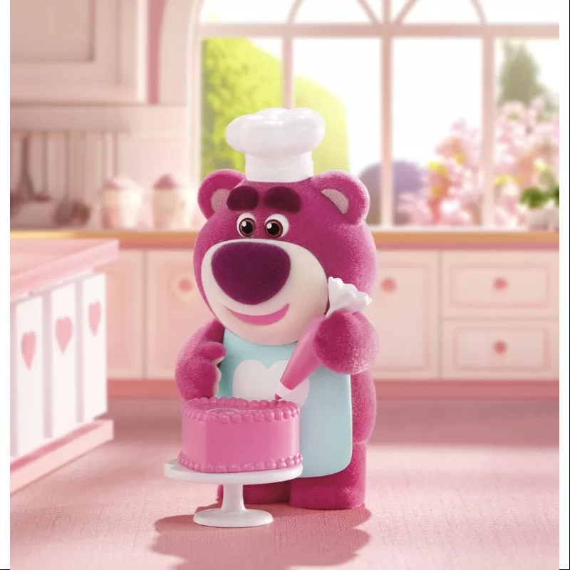 Pop Mart Disney Pixar Lotso Wondrous Rendezvous Series Horneando con amor