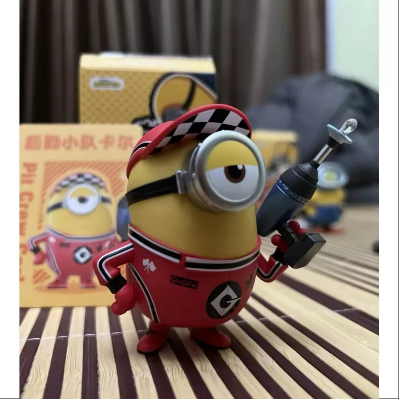 Pop Mart X Minions Illumination’s Despicable Me 4 Series Pit Crew Carl Pop Mart X Minions Illumination’s Despicable Me 4 Series Pit Crew Carl