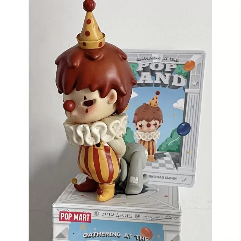 Reunión de Hirono Pop Mart en la serie Pop Land Hirono Payaso Triste