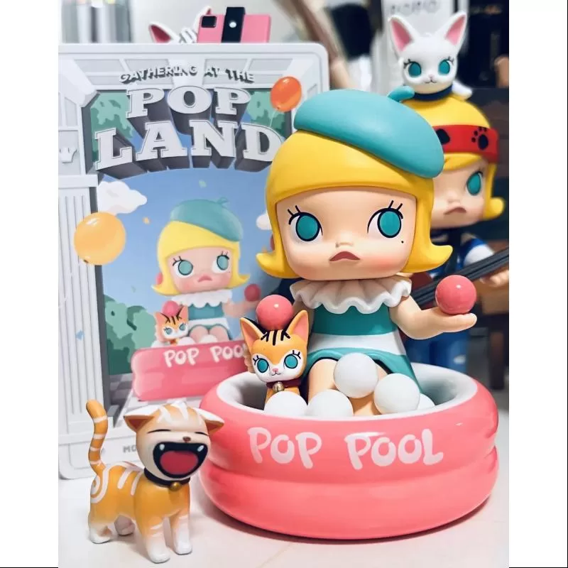 Reunión de MOLLY Pop Mart en la piscina de olas de Pop Land Series MOLLY