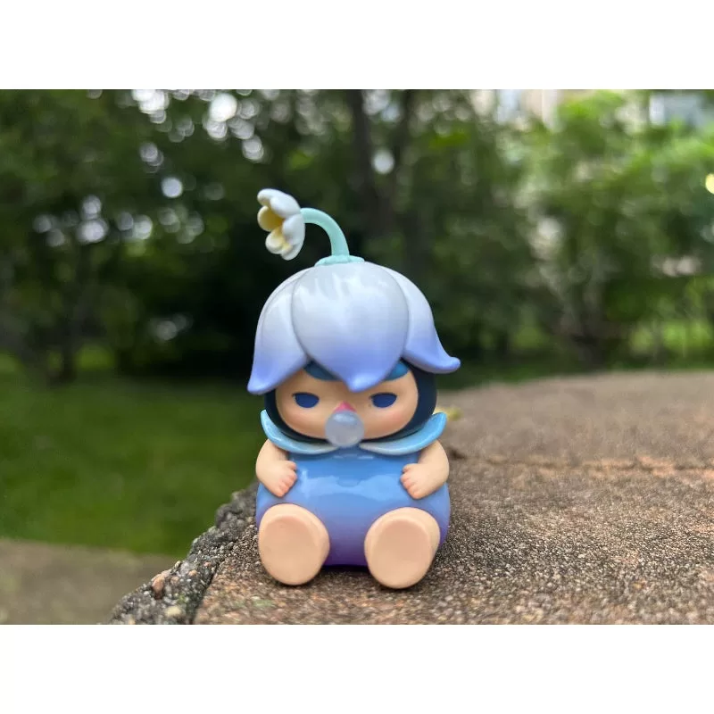 Rododendro azul de la serie Bosque Durmiente PUCKY