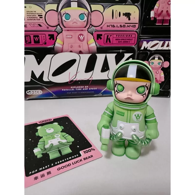 SPACE MOLLY MEGA 100% Serie 3 Oso de la Buena Suerte