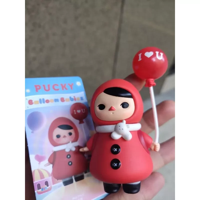 Serie Bebés Globo PUCKY Caperucita Roja