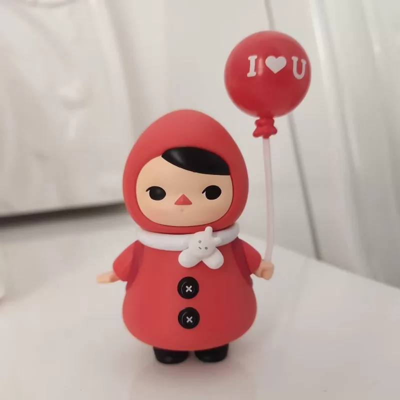 Serie Bebés Globo PUCKY Caperucita Roja
