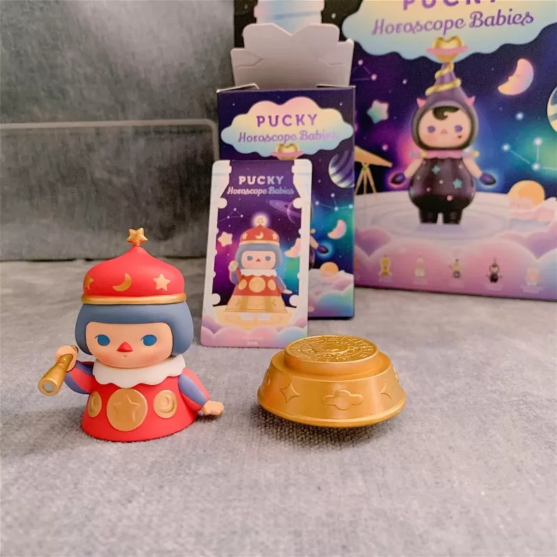 Serie Bebés Horóscopo PUCKY Bebé Galileo Secreto