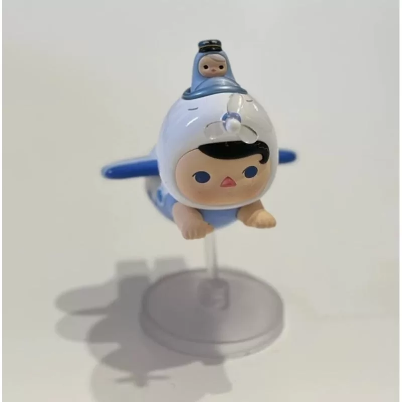 Serie Bebés Voladores PUCKY Bebé Avión