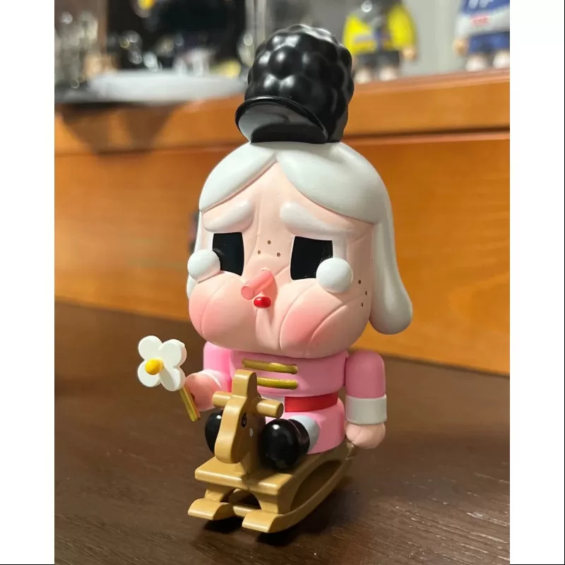 Serie Crybaby Lonely Christmas Un Cascanueces Solitario