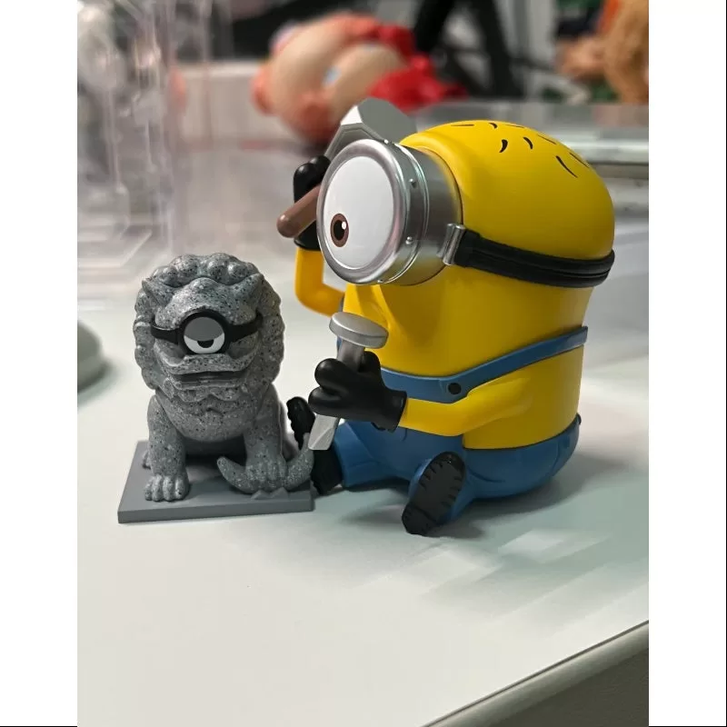 Serie «Cuentos de viaje de los Minions por China»: El león de piedra secreto del escultor Carl (1/144) Serie «Cuentos de viaje de los Minions por China»: El león de piedra secreto del escultor Carl (1/144)