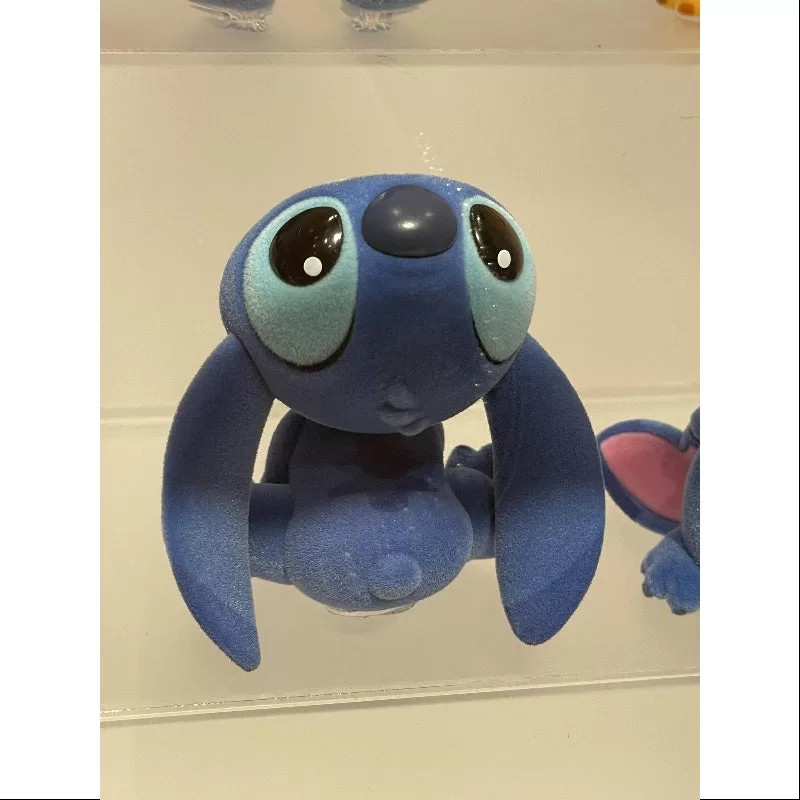 Serie Disney Stitch Little Emotions Aullido a la Luna