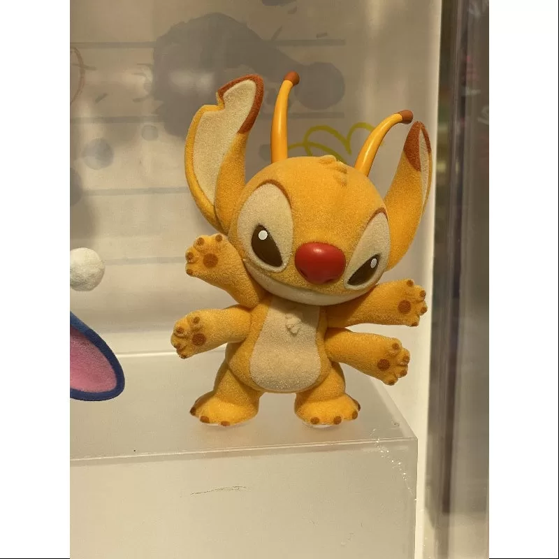 Serie Disney Stitch Little Emotions Gruñón e insociable