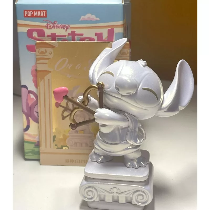 Serie Disney Stitch en una cita: Cupido secreto (1/144)