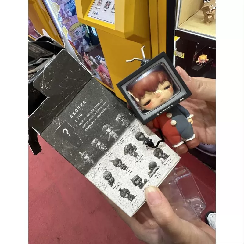 Serie Hirono Mime Secret Silent (1/144) Serie Hirono Mime Secret Silent (1/144)