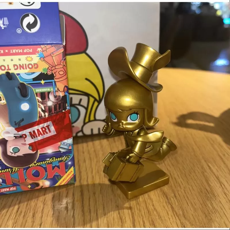 Serie MOLLY Imaginary Wandering Secret La estatua de un artista callejero (1/144) Serie MOLLY Imaginary Wandering Secret La estatua de un artista callejero (1/144)