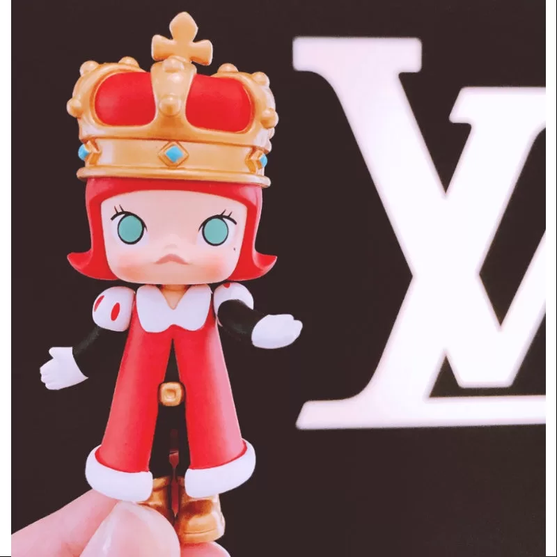 Serie de ajedrez MOLLY REY ROJO