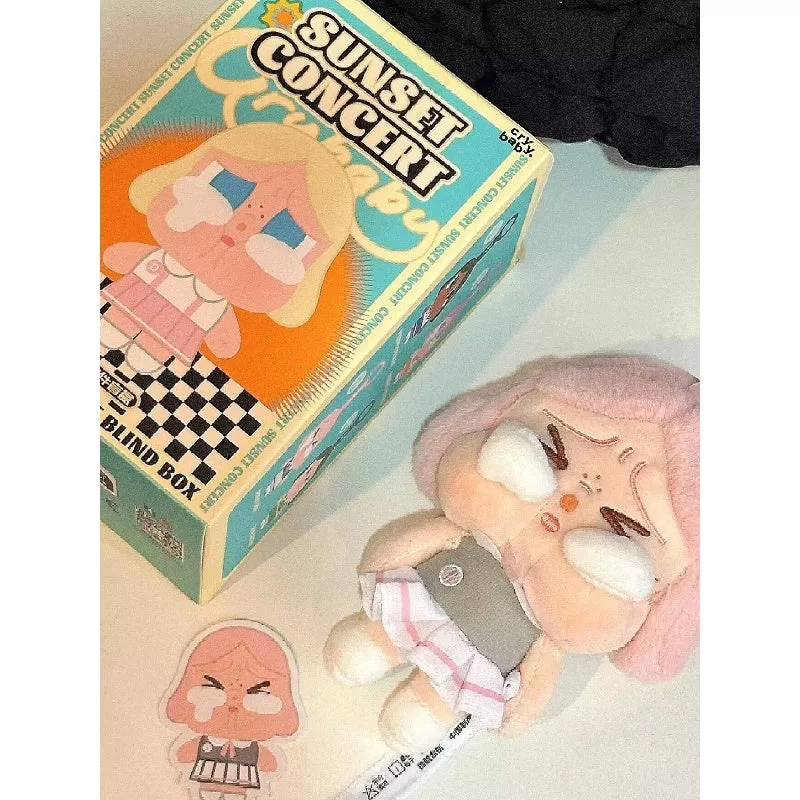 Serie de colgantes de peluche Crybaby Sunset Concert, color rosa y gris