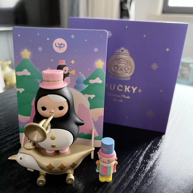 Serie de desfiles musicales navideños PUCKY Bebé pingüino