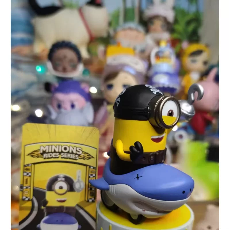Serie de paseos de Minions Tiburón Stuart