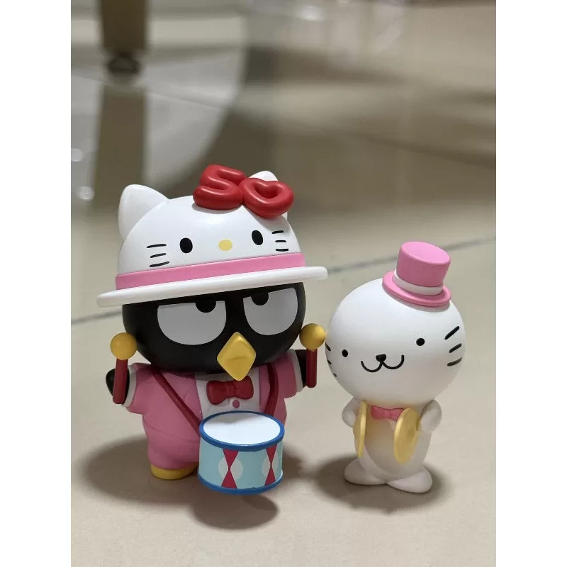 Serie del 50.º aniversario de Hello Kitty Bad badz-maru