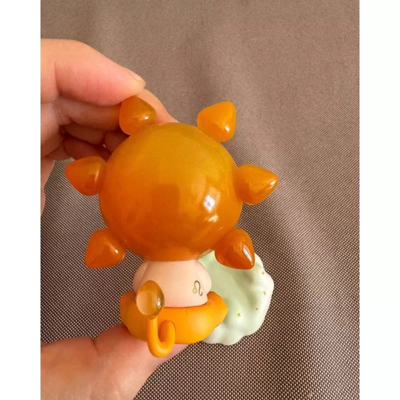 Serie del zodiaco DIMOO Leo Serie del zodiaco DIMOO Leo