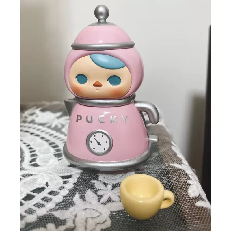 Serie temporal casera de PUCKY Hervidor de agua hirviendo