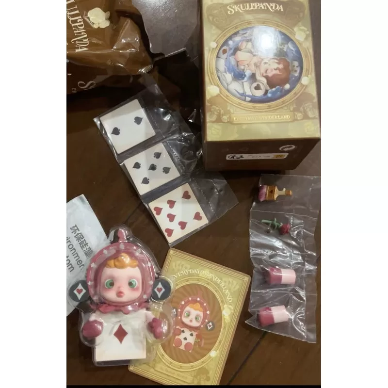 Skullpanda Everyday Wonderland Series El Obediente