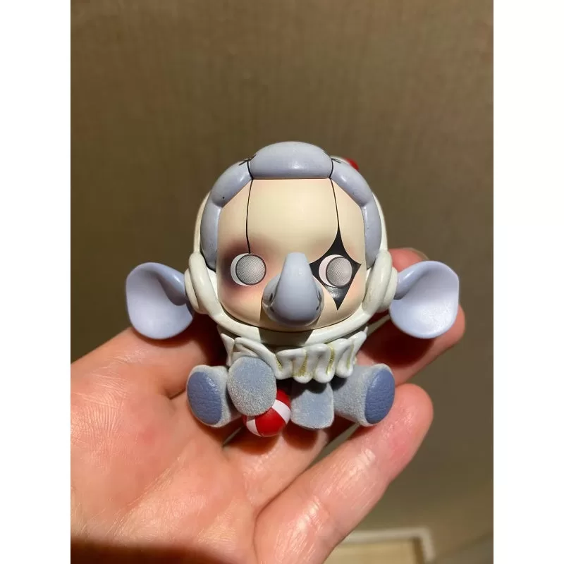 Skullpanda La Yegua de los Animales Serie El Elefante