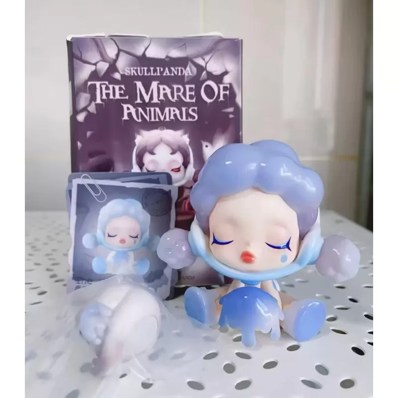 Skullpanda La Yegua de los Animales Serie Los Halobios