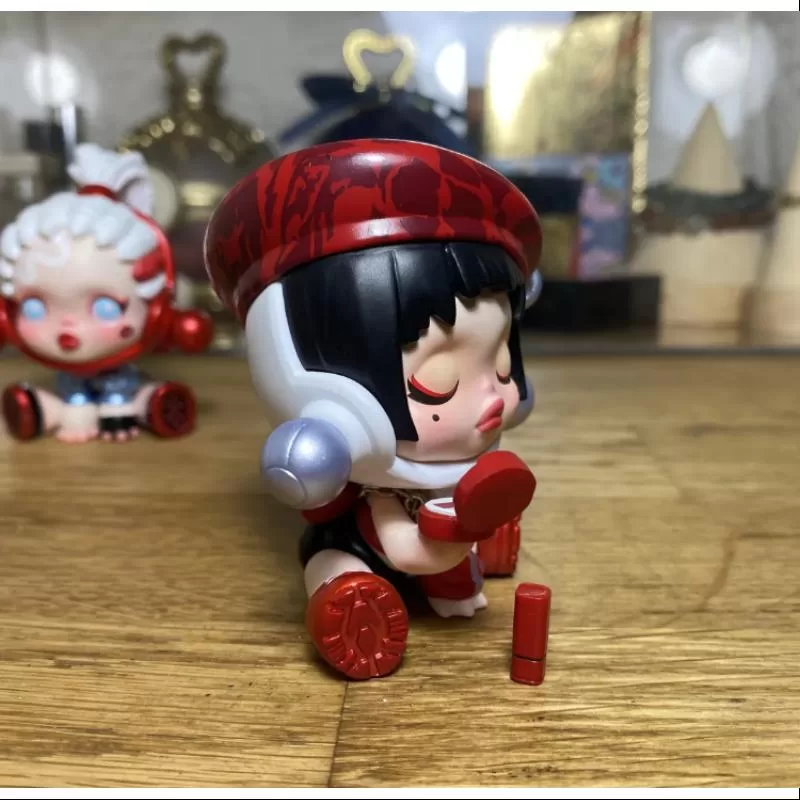 Skullpanda X MAKE UP FOR EVER Metallic DIVA Edición limitada Skullpanda X MAKE UP FOR EVER Metallic DIVA Edición limitada