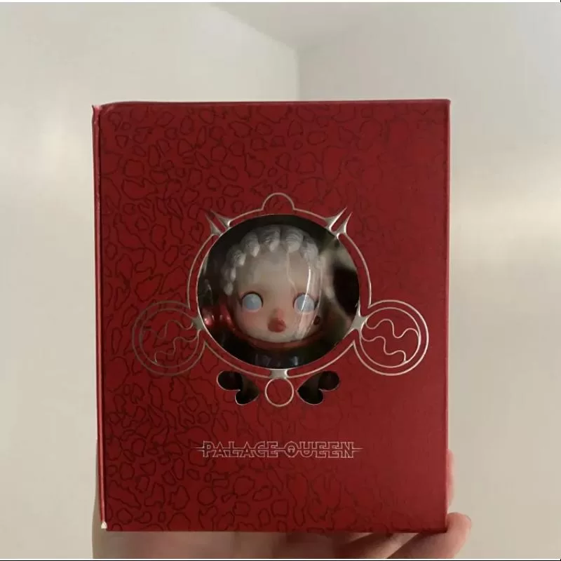 Skullpanda X MAKE UP FOR EVER Palace Queen Edición limitada