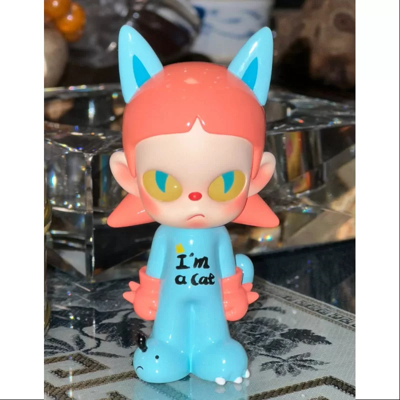 Zsiga Soy un gato Figura Art Toy 2023 Limited